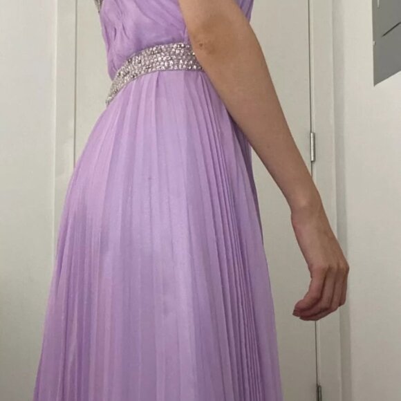 Anais Lavender Purple Chiffon Pleated Cocktail Dress Silver Crystals Size US2 - Picture 4 of 6